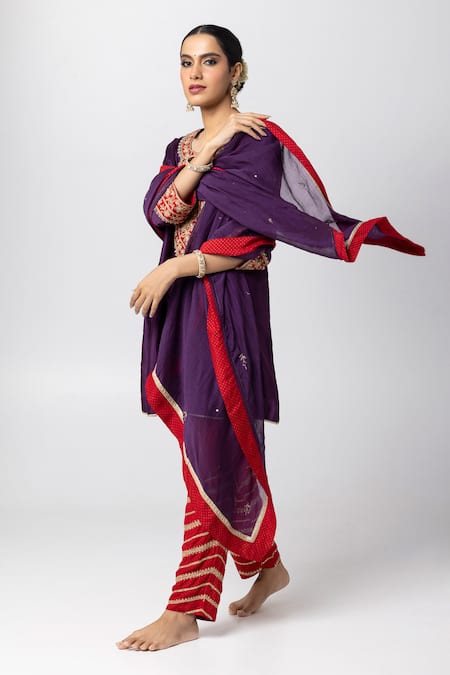 Buy_Pants And Pajamas_Purple Chanderi Embroidery Mull Contrast Lace Border Dupatta _Online_at_Aza_Fashions