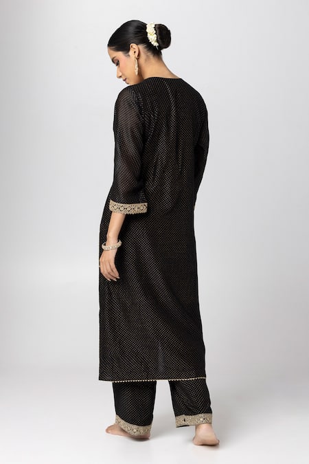 Pants And Pajamas Silk Chanderi Embroidered Kurta 