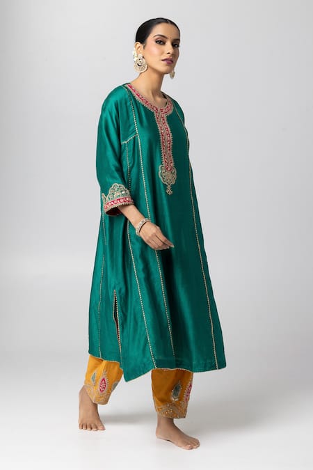 Pants And Pajamas_Green Silk, Chanderi, Voile Embroidery Round Neck Contrast Placket Kurta _Online_at_Aza_Fashions