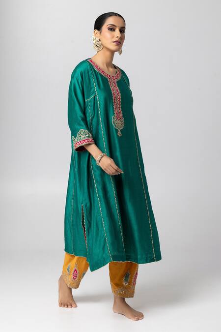 Pants And Pajamas Green Silk, Chanderi, Cotton Sequins, Thread And Yoke Kurta Salwar Set Online at Aza Fashions Pants And Pajamas_Green Silk, Chanderi, Cotton Sequins, Thread And Yoke Kurta Salwar Set _Online_at_Aza_Fashions