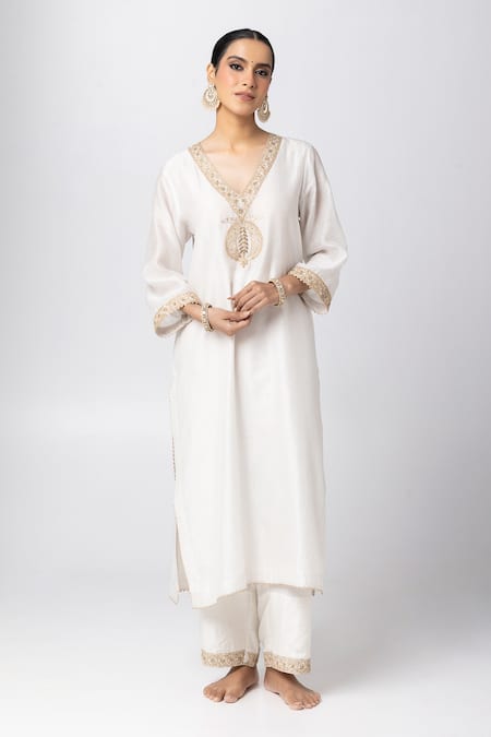 Pants And Pajamas White Silk, Cotton, Chanderi Sequins, Embroidery Polka Dot Print Kurta Pant Set Online at Aza Fashions Pants And Pajamas_White Silk, Cotton, Chanderi Sequins, Embroidery Polka Dot Print Kurta Pant Set _Online_at_Aza_Fashions