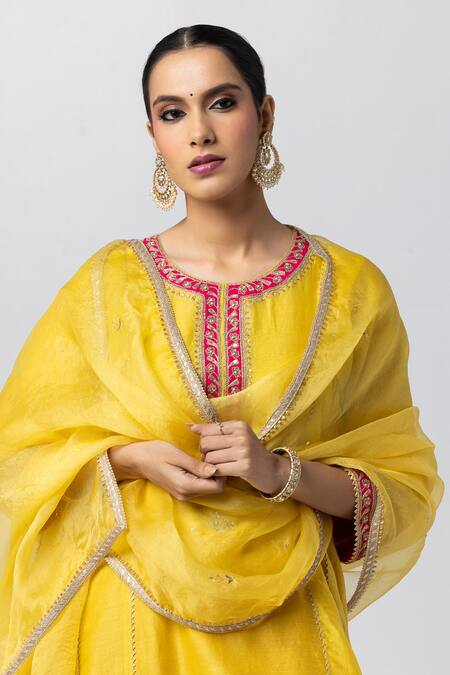 Buy Pants And Pajamas Yellow , Chanderi, Cotton, Organza Floral Patchwork Kurta Pant Set Buy_Pants And Pajamas_Yellow , Chanderi, Cotton, Organza Floral Patchwork Kurta Pant Set