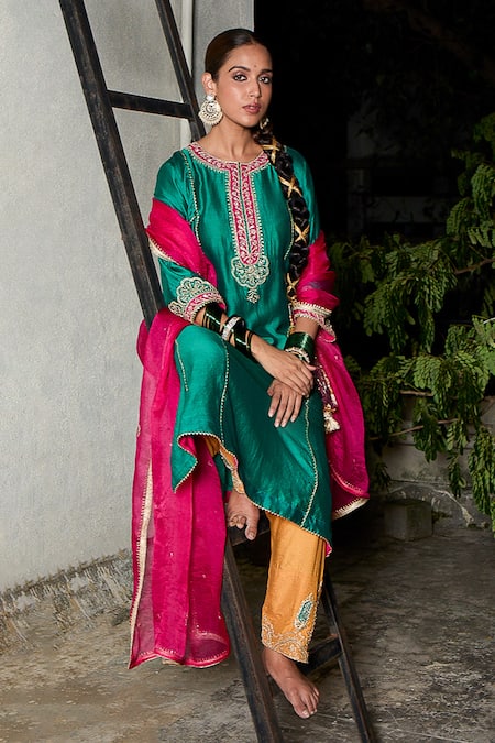 Pants And Pajamas_Green , Chanderi, Cotton, Organza Floral Patchwork Kurta Salwar Set _Online_at_Aza_Fashions