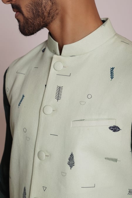 Buy Lacquer Embassy Green Cotton Embroidery Leaf Print Bundi Kurta Set Buy_Lacquer Embassy_Green Cotton Embroidery Leaf Print Bundi Kurta Set