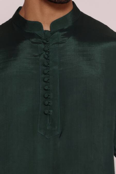 Shop Lacquer Embassy Green Cotton Embroidery Leaf Print Bundi Kurta Set Shop_Lacquer Embassy_Green Cotton Embroidery Leaf Print Bundi Kurta Set