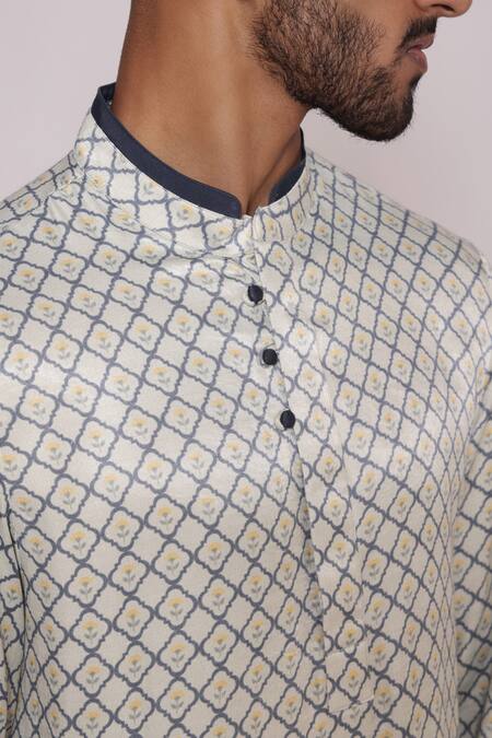 Lacquer Embassy_Green Cotton Floral Geometric Print Kurta And Pant Set _at_Aza_Fashions