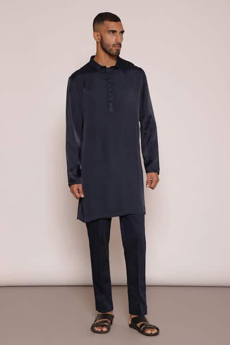 Lacquer Embassy Plain Buttoned Placket Kurta & Pant Set 