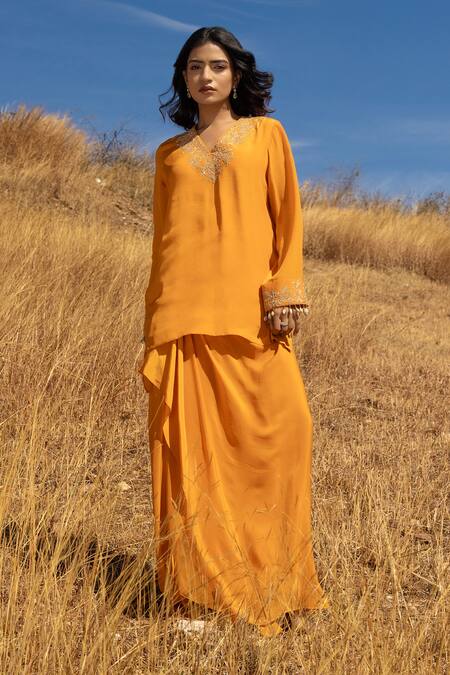 Buy Islie By Priya Jain Orange Crepe Sequins, Zari V-neck Zardozi Neckline Embroidered Kurta And Skirt Set Online at Aza Fashions Buy_Islie By Priya Jain_Orange Crepe Sequins, Zari V-neck Zardozi Neckline Embroidered Kurta And Skirt Set _Online_at_Aza_Fashions