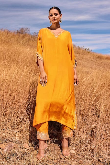 ISLIE BY PRIYA JAIN Orange Natural Crepe Embroidery Zardozi Sequin Neckline Kaftan Kurta And Pant Set 