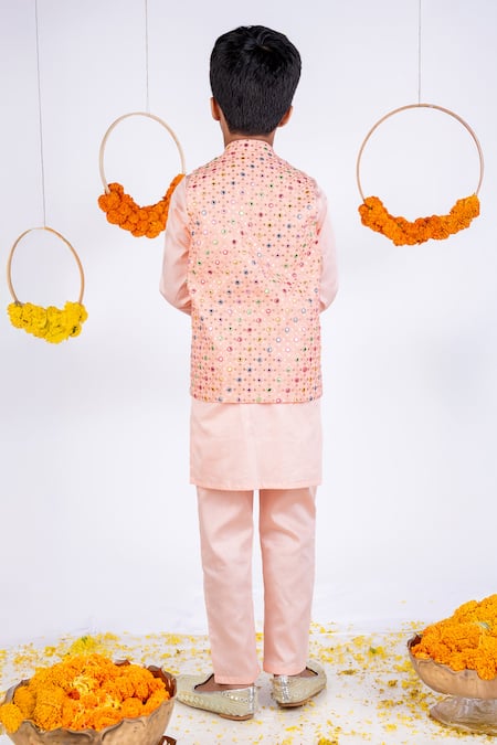 Shop_Toplove_Peach Cotton, Silk Mirrors, Embroidery Bundi Kurta Set _at_Aza_Fashions