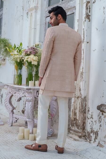 Amrit Dawani Floral Butti Thread Embroidered Jacket Kurta Set 