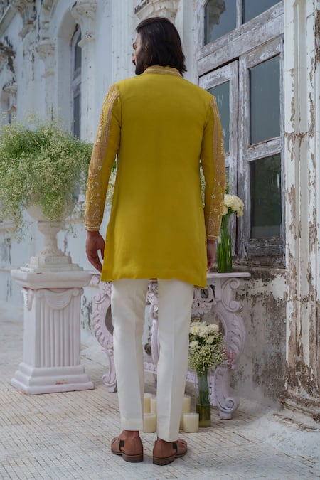 Amrit Dawani Floral Geometric Cutdana Embellished Jacket Kurta Set 