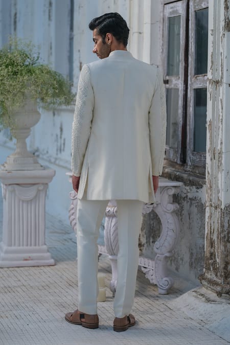 Amrit Dawani Cutdana Embellished Geometric Pattern Open Jacket Short Kurta Set 