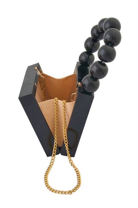 Buy Boxwish By Bhumika Black Pearls Handle Clutch Online at Aza Fashions Buy_Boxwish By Bhumika_Black Pearls Handle Clutch _Online_at_Aza_Fashions