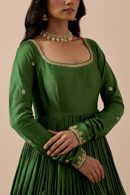 Ikshita Choudhary Green Chanderi, Organza, Muslin Cut Floral Placement Anarkali With Dupatta at Aza Fashions Ikshita Choudhary_Green Chanderi, Organza, Muslin Cut Floral Placement Anarkali With Dupatta _at_Aza_Fashions