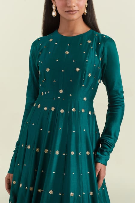 Ikshita Choudhary Green Chanderi, Organza, Cotton Floral Embroidered Anarkali With Dupatta at Aza Fashions Ikshita Choudhary_Green Chanderi, Organza, Cotton Floral Embroidered Anarkali With Dupatta _at_Aza_Fashions