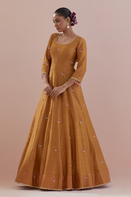 Shop Ikshita Choudhary Yellow Chanderi, Organza, Cotton Flower Embroidered Anarkali With Dupatta Online at Aza Fashions Shop_Ikshita Choudhary_Yellow Chanderi, Organza, Cotton Flower Embroidered Anarkali With Dupatta _Online_at_Aza_Fashions