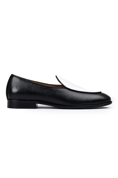 Wednesday Lifestyle Black New York Contrast Patch Belgian Loafers Online at Aza Fashions Wednesday Lifestyle_Black New York Contrast Patch Belgian Loafers _Online_at_Aza_Fashions