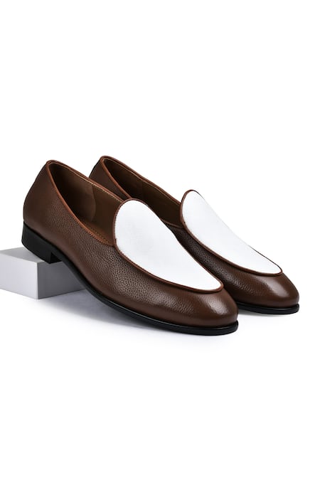 Wednesday Lifestyle Brown New York Dual Tone Belgian Loafers 