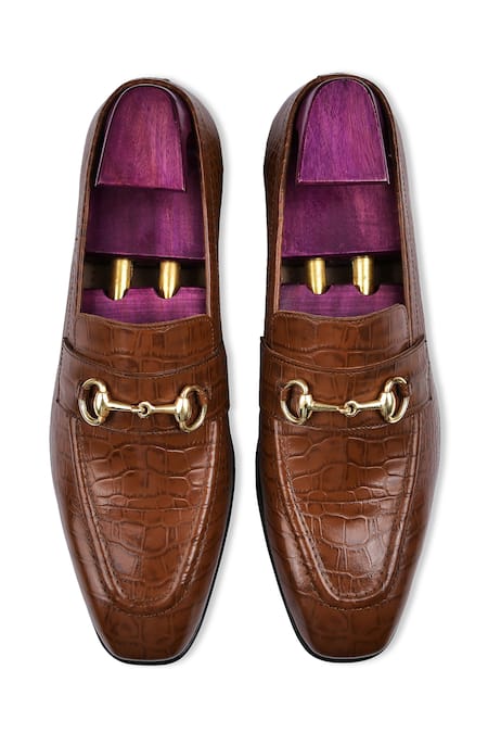 Wednesday Lifestyle Arca Embellished Textured Loafers 