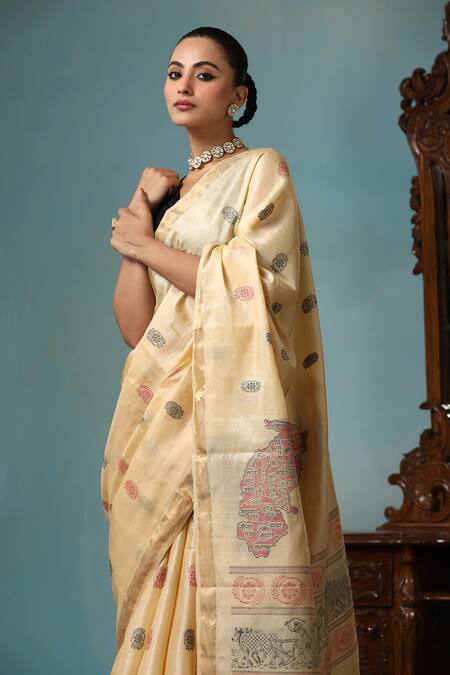 Dusala Beige Kota Doria Petal Handwoven Saree With Running Blouse Piece at Aza Fashions Dusala_Beige Kota Doria Petal Handwoven Saree With Running Blouse Piece _at_Aza_Fashions