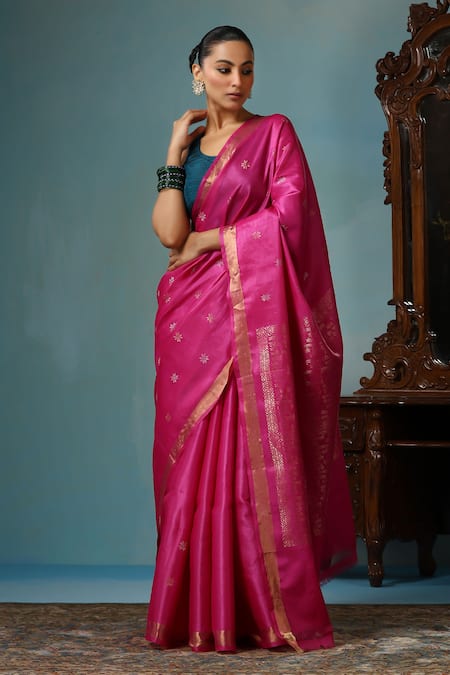 DUSALA Blossom Handwoven Saree With Running Blouse Piece 