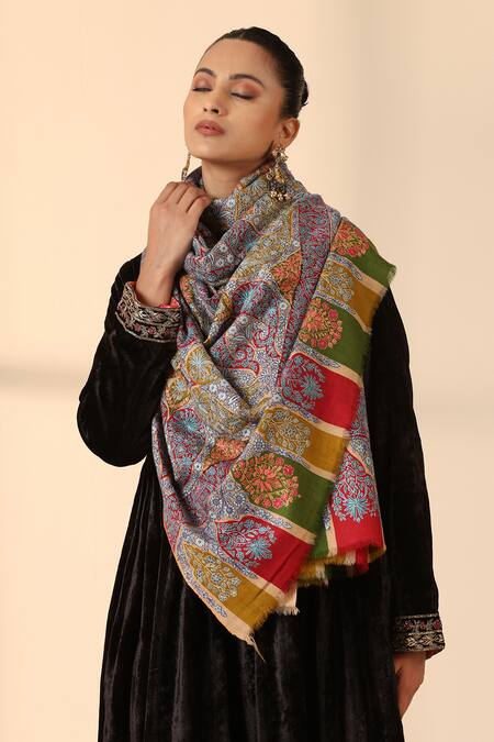 Dusala Multi Color Sherly Pashmina Kalamkari Shawl Online at Aza Fashions Dusala_Multi Color Sherly Pashmina Kalamkari Shawl _Online_at_Aza_Fashions