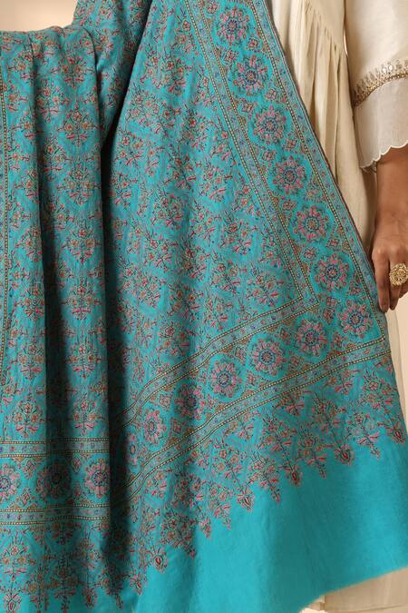 Buy Dusala Blue Aaravi Handwoven Jama Waar Work Shawl Online at Aza Fashions Buy_Dusala_Blue Aaravi Handwoven Jama Waar Work Shawl _Online_at_Aza_Fashions