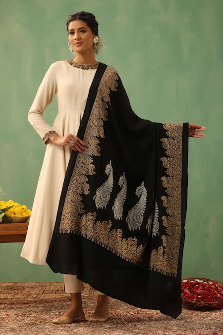 Shop Dusala Black Agasti Aari Embroidered Shawl at Aza Fashions Shop_Dusala_Black Agasti Aari Embroidered Shawl _at_Aza_Fashions