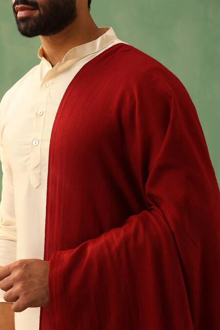 Buy_Dusala_Red Cohen Solid Woven Stole _Online_at_Aza_Fashions