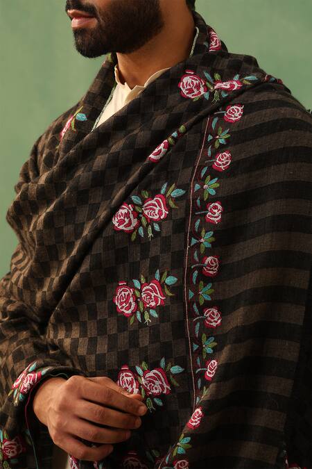 Dusala_Black Rishka Pashmina Shawl _Online_at_Aza_Fashions