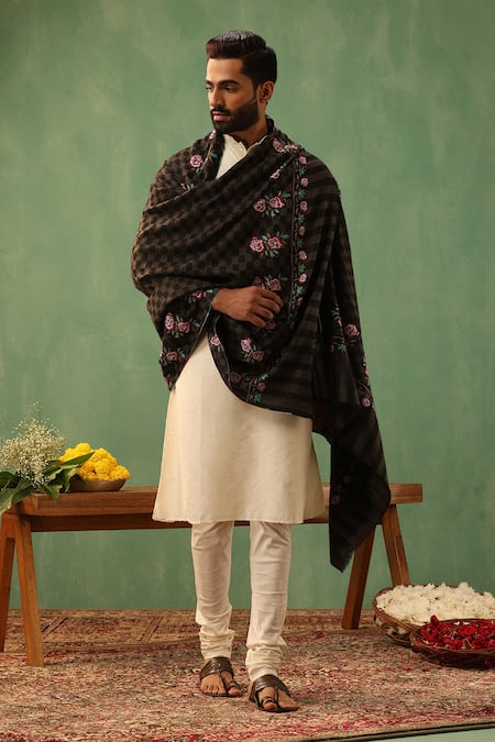 Shop_Dusala_Black Rishka Pashmina Shawl _Online_at_Aza_Fashions
