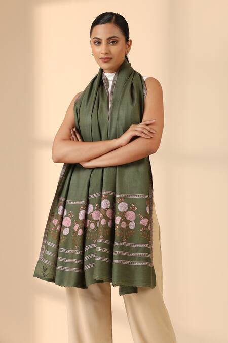 Shop Dusala Green Nadia Aabi Kari And Tila Embroidered Pashmina Shawl at Aza Fashions Shop_Dusala_Green Nadia Aabi Kari And Tila Embroidered Pashmina Shawl_at_Aza_Fashions