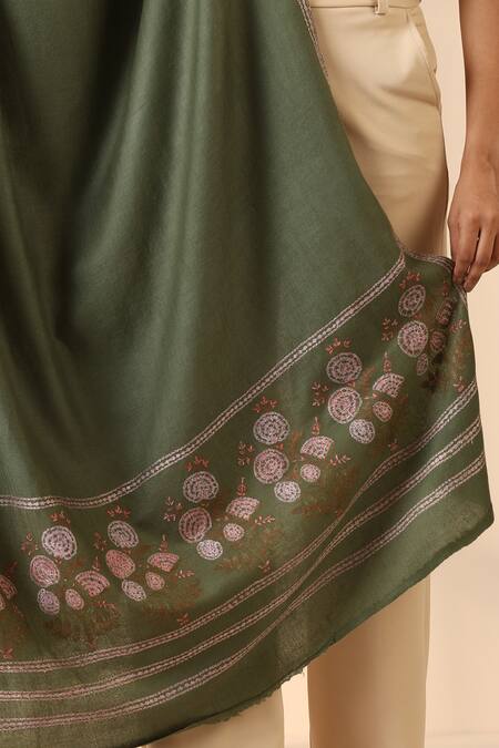 Dusala Green Nadia Aabi Kari And Tila Embroidered Pashmina Shawl Online at Aza Fashions Dusala_Green Nadia Aabi Kari And Tila Embroidered Pashmina Shawl_Online_at_Aza_Fashions