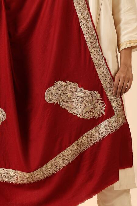 Dusala Maroon Naomi Zari Embroidered Pashmina Shawl Online at Aza Fashions Dusala_Maroon Naomi Zari Embroidered Pashmina Shawl _Online_at_Aza_Fashions