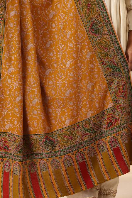 Buy Dusala Yellow Ava Sozni Embroidered Pashmina Shawl Online at Aza Fashions Buy_Dusala_Yellow Ava Sozni Embroidered Pashmina Shawl _Online_at_Aza_Fashions