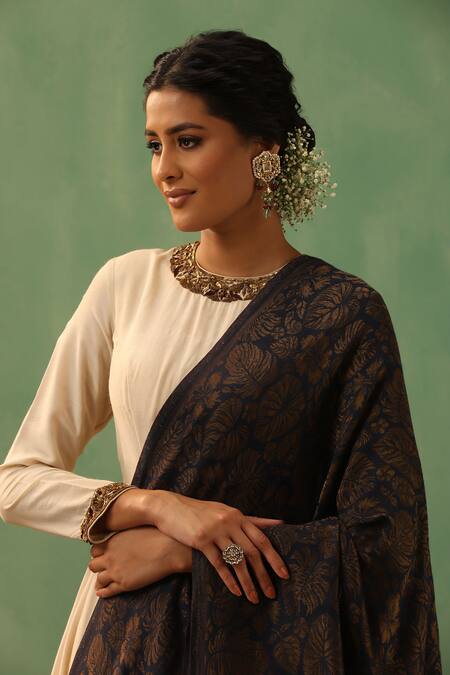 DUSALA_Blue Leaf Oviya Cashmere Shawl _Online_at_Aza_Fashions