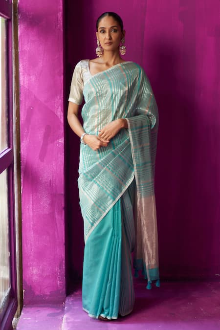 FIVE POINT FIVE Shabana Asymmetric Stripe Detailed Saree With Running Blouse Piece 