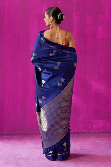 Five Point Five Padmini Floral Woven Saree With Running Blouse Piece 