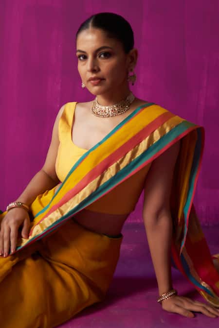 Five Point Five_Yellow Maheshwari, Chitra Color Block Detailed Saree With Running Blouse Piece _Online_at_Aza_Fashions