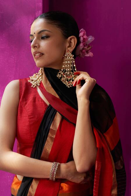 Five Point Five Black Maheshwari Embroidery Mohini Resham Hem Saree With Running Blouse Piece at Aza Fashions Five Point Five_Black Maheshwari Embroidery Mohini Resham Hem Saree With Running Blouse Piece _at_Aza_Fashions