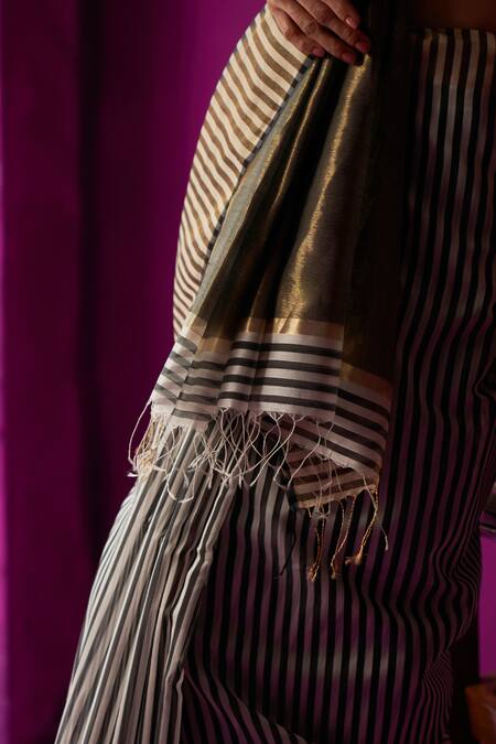 Shop Five Point Five Black Maheshwari Roma Stripe Detailed Saree With Running Blouse Piece Online at Aza Fashions Shop_Five Point Five_Black Maheshwari Roma Stripe Detailed Saree With Running Blouse Piece_Online_at_Aza_Fashions