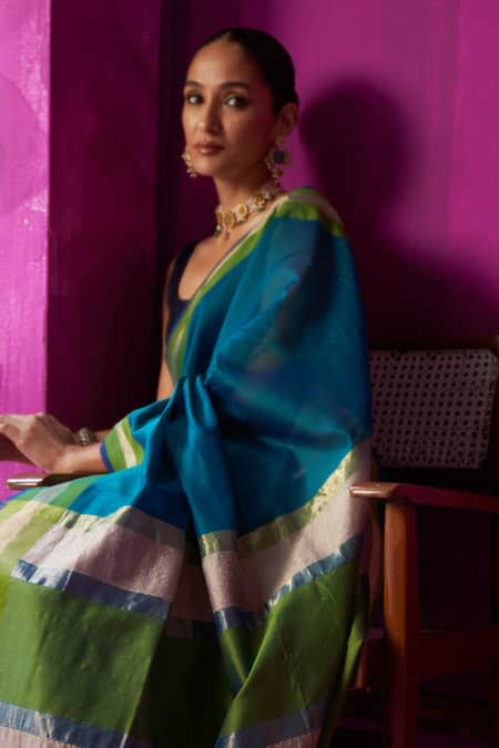 Five Point Five Blue Maheshwari Chitra Color Block Pallu Saree With Running Blouse Piece Online at Aza Fashions Five Point Five_Blue Maheshwari Chitra Color Block Pallu Saree With Running Blouse Piece _Online_at_Aza_Fashions