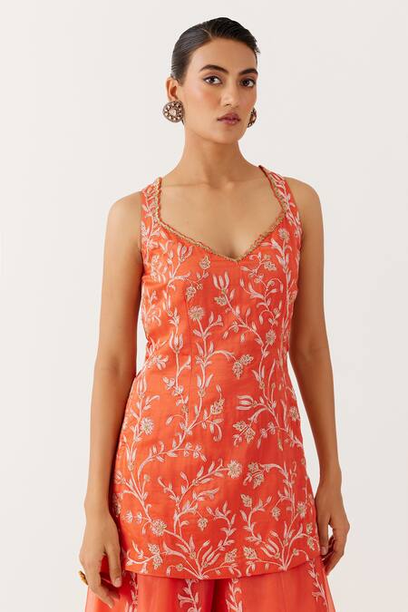 Buy_Devnaagri_Orange Organza, Satin, Sequins, Embroidery V-neck Dori Kurta Set _Online_at_Aza_Fashions