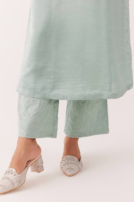 Shop Devnaagri Blue Organza, Satin Sequins, Embroidery Round Flora Dori And Kurta Set Online at Aza Fashions Shop_Devnaagri_Blue Organza, Satin Sequins, Embroidery Round Flora Dori And Kurta Set _Online_at_Aza_Fashions