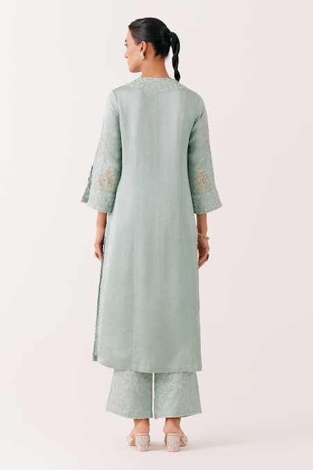 Shop Devnaagri Blue Organza, Satin Sequins, Embroidery Round Flora Dori And Kurta Set at Aza Fashions Shop_Devnaagri_Blue Organza, Satin Sequins, Embroidery Round Flora Dori And Kurta Set _at_Aza_Fashions