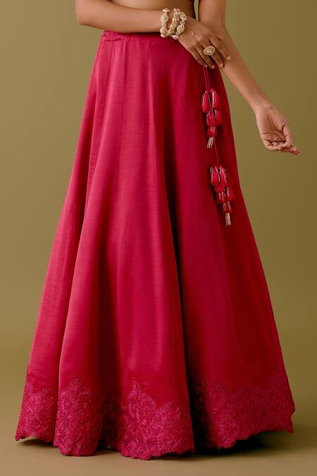 Devnaagri Pink Organza, Satin Diamonds, Florence Bloom Dori Lehenga Set Online at Aza Fashions Devnaagri_Pink Organza, Satin Diamonds, Florence Bloom Dori Lehenga Set _Online_at_Aza_Fashions