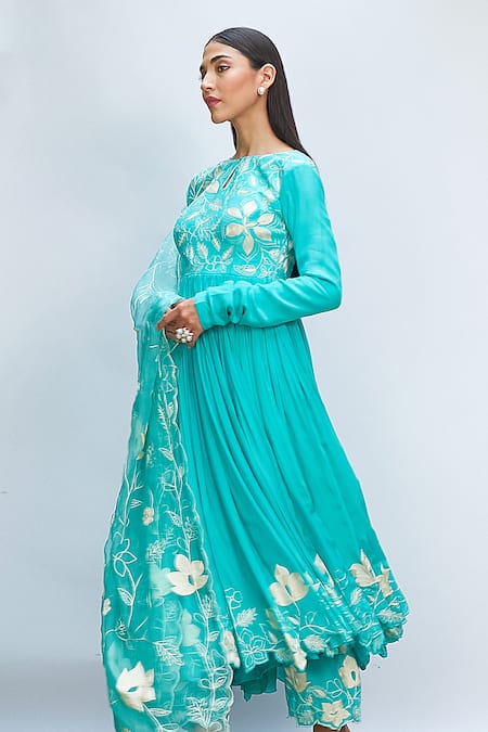 Buy_Priyanka Jain_Blue Chiffon Embroidery Keyhole Neck Anarkali Pant Set _Online_at_Aza_Fashions