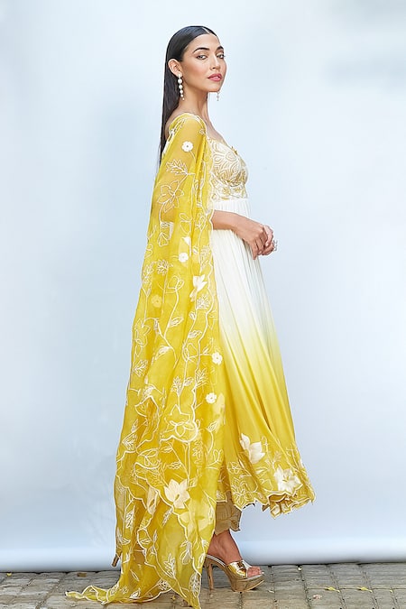 Shop_Priyanka Jain_Ivory Chiffon Embroidery Sweetheart Neck Ombre Anarkali Pant Set _Online_at_Aza_Fashions