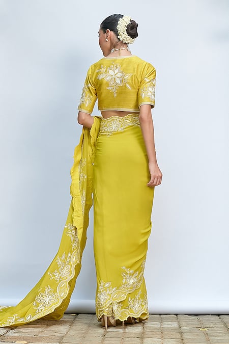 Priyanka Jain Floral Aari Embroidered Pre-Draped Saree With Blouse 